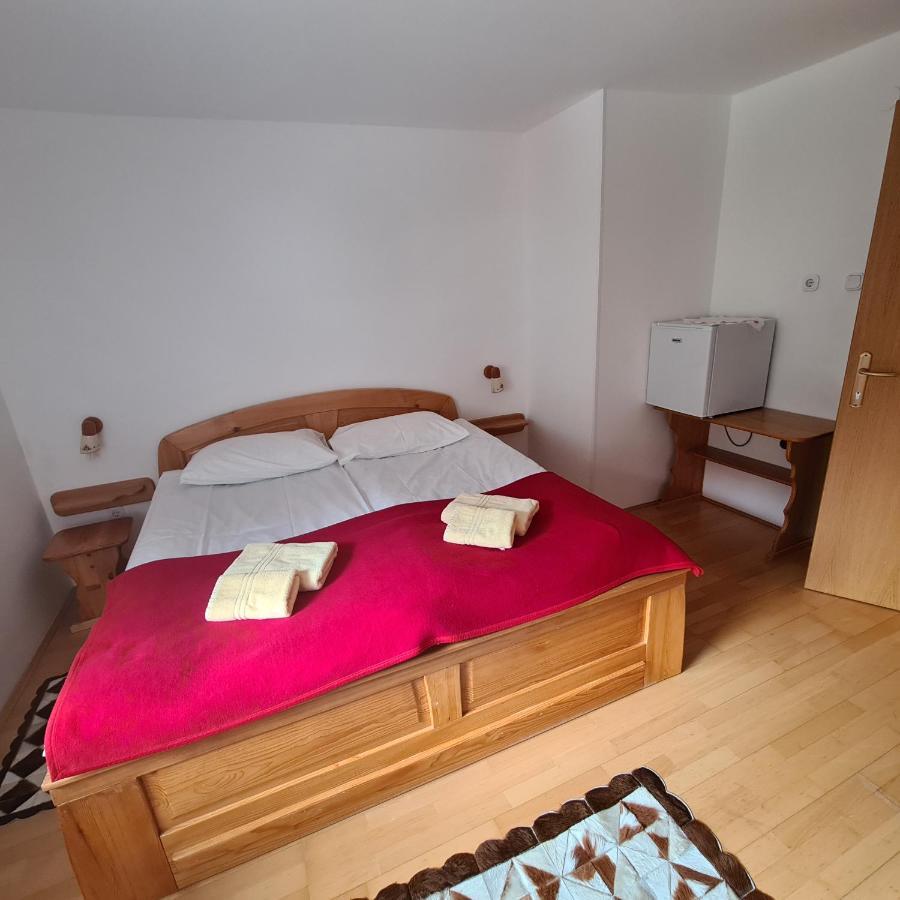 Penzion Pr' Betel Jesenice Bagian luar foto