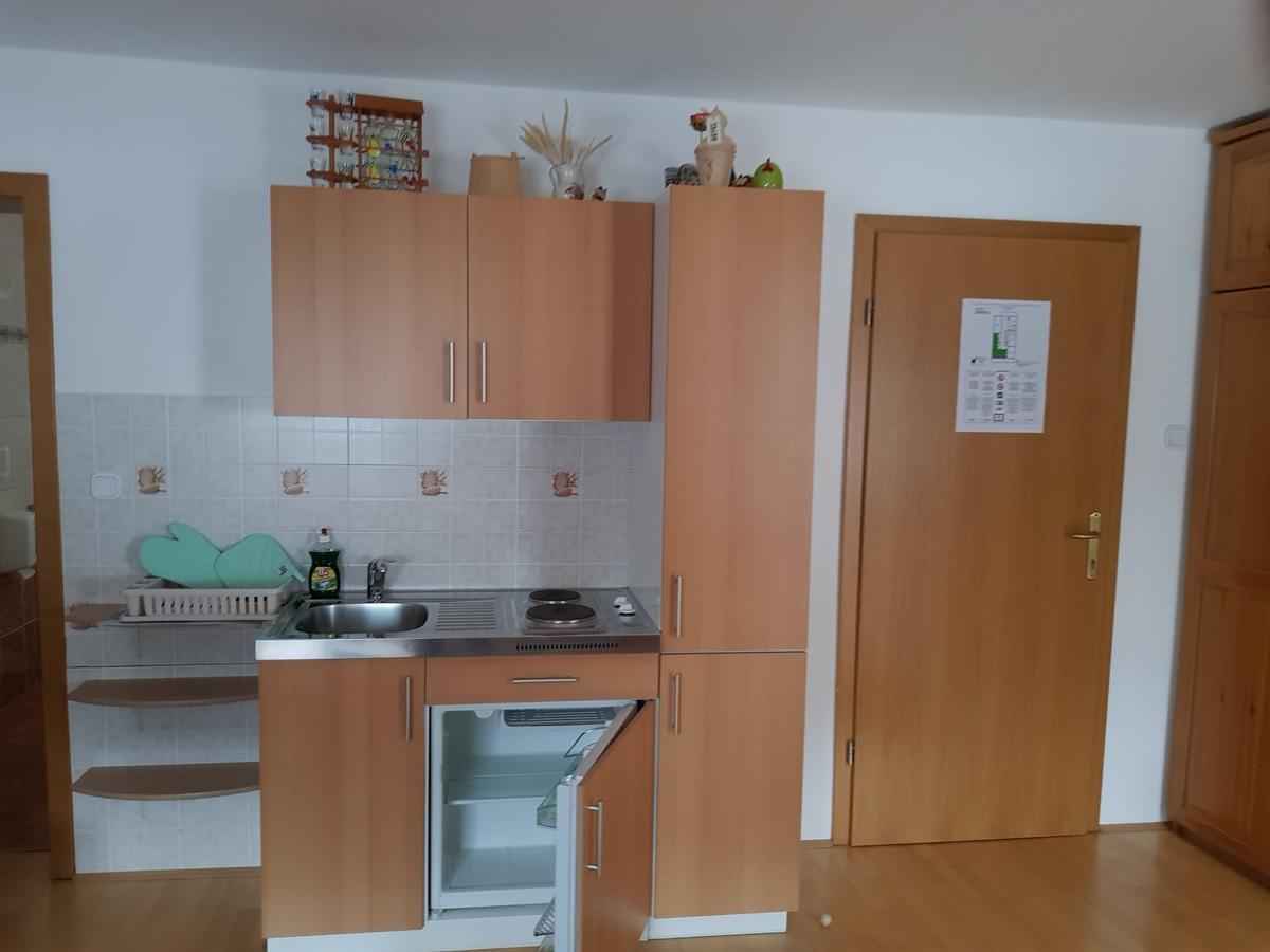 Penzion Pr' Betel Jesenice Bagian luar foto