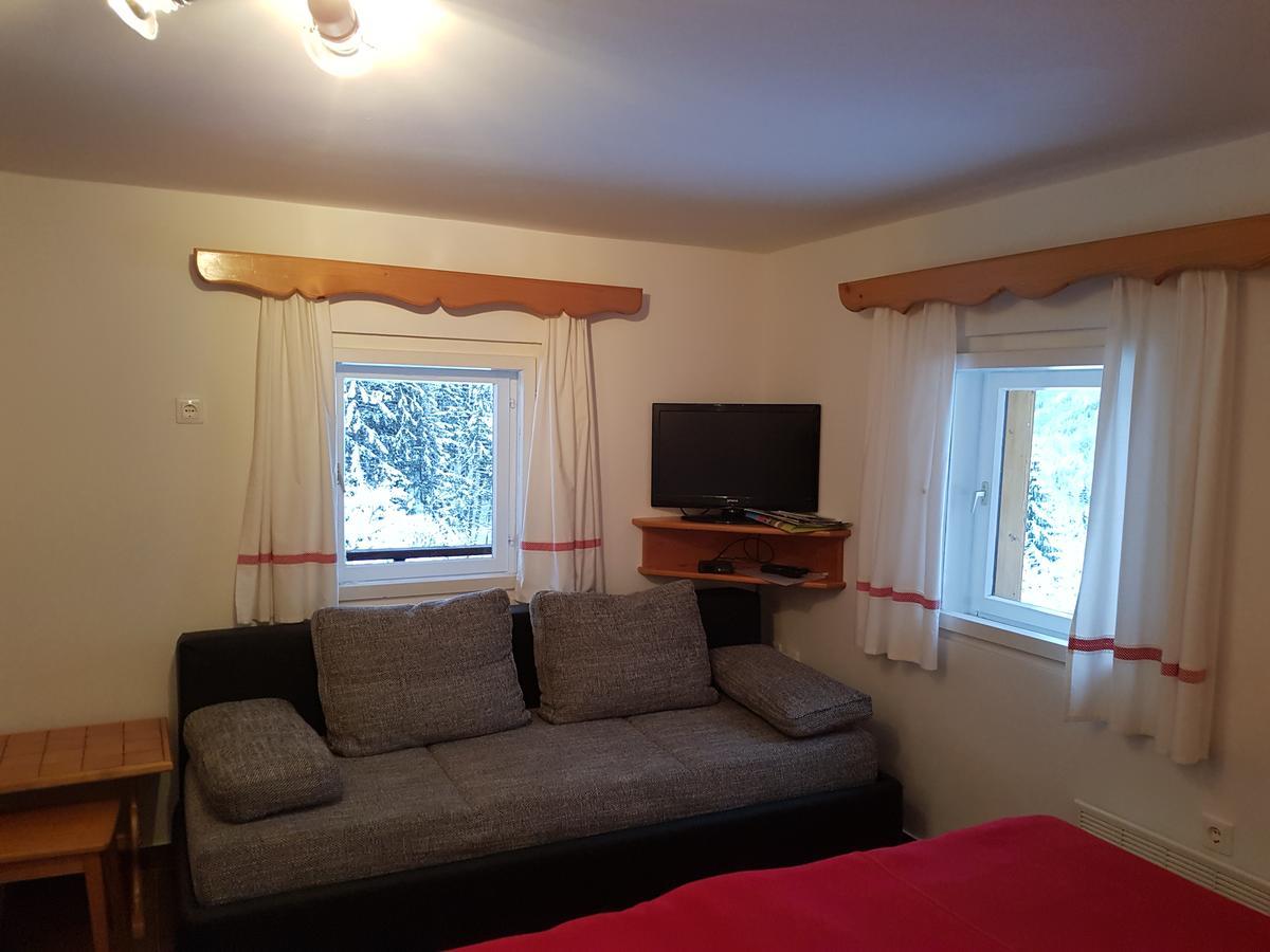 Penzion Pr' Betel Jesenice Bagian luar foto