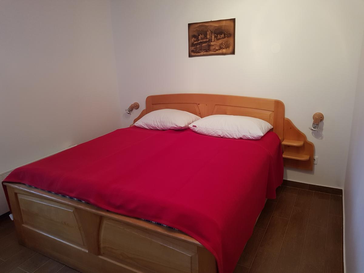 Penzion Pr' Betel Jesenice Bagian luar foto